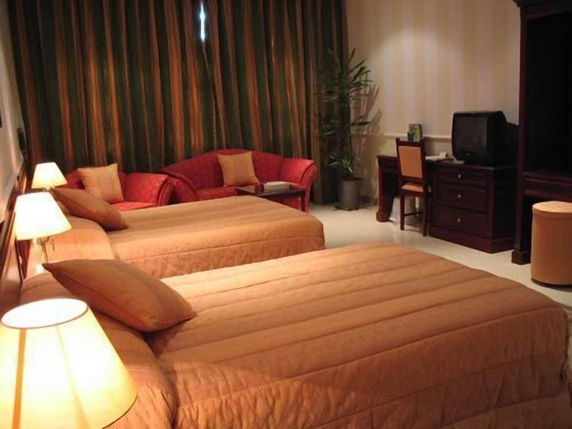 Al Bustan Hotel Доха Экстерьер фото