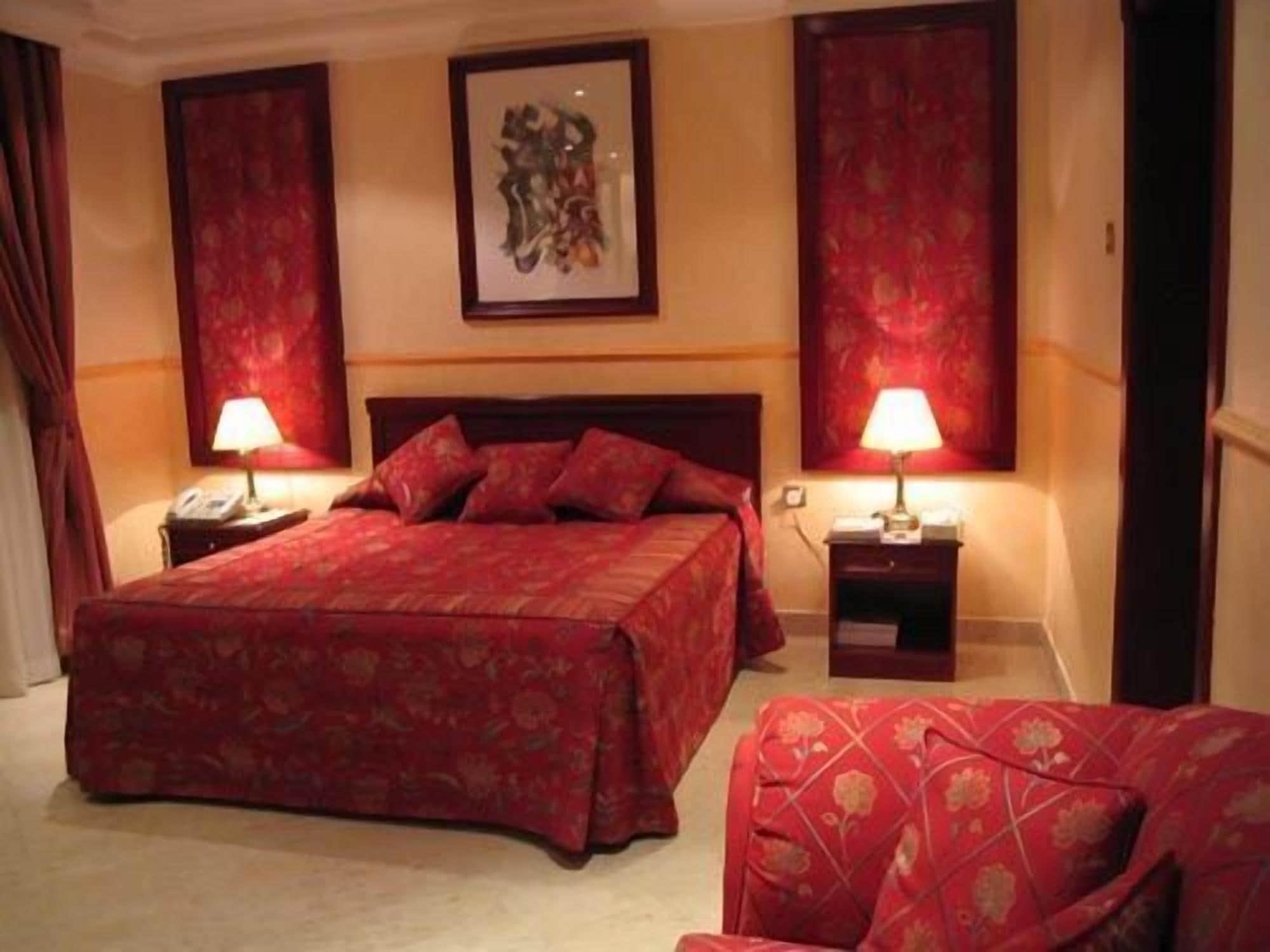 Al Bustan Hotel Доха Экстерьер фото