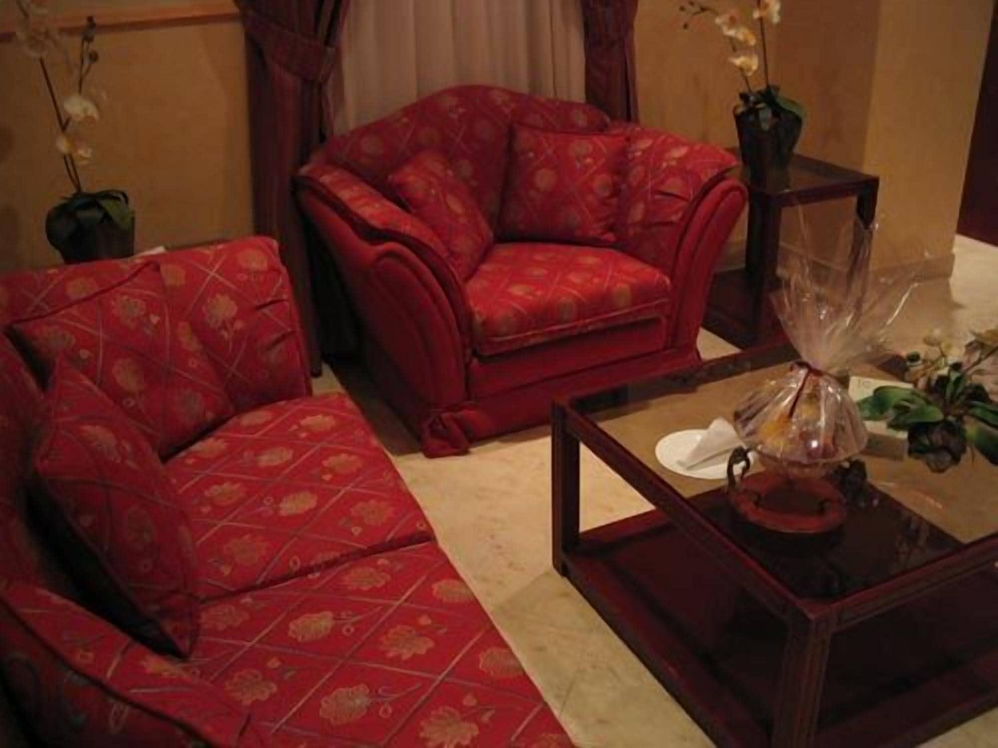 Al Bustan Hotel Доха Экстерьер фото