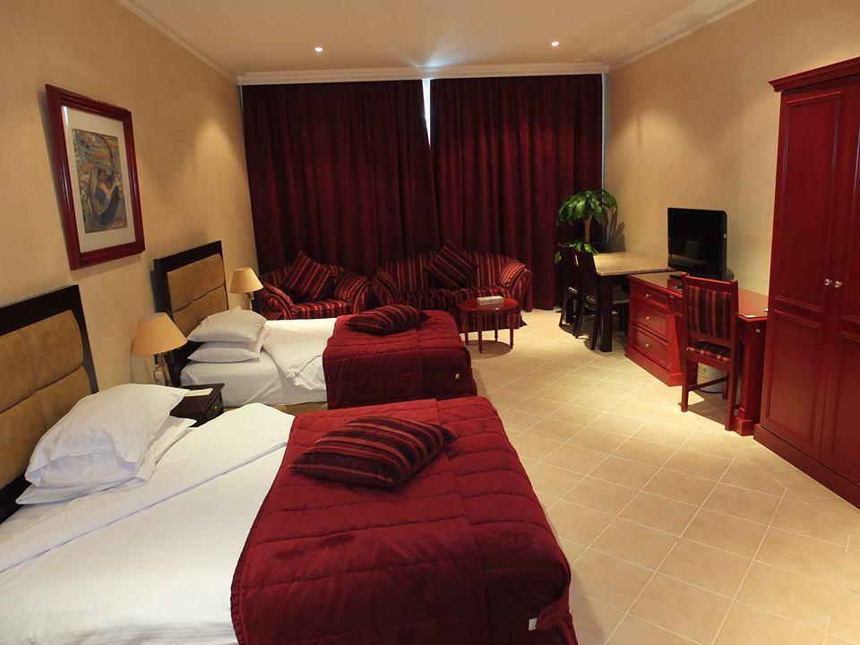 Al Bustan Hotel Доха Экстерьер фото